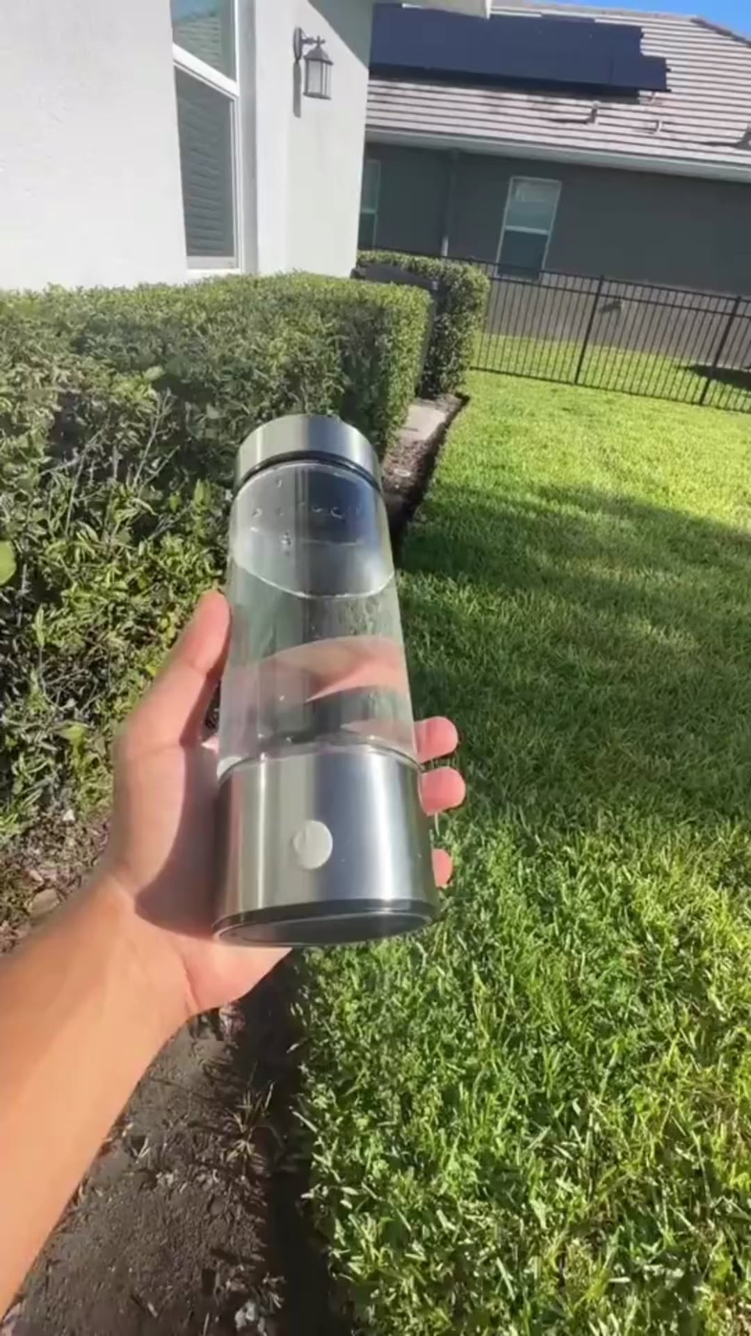 HydraH2™: Botella Generadora de Agua Rica en Hidrógeno — Ritual de Hidratación del CEO